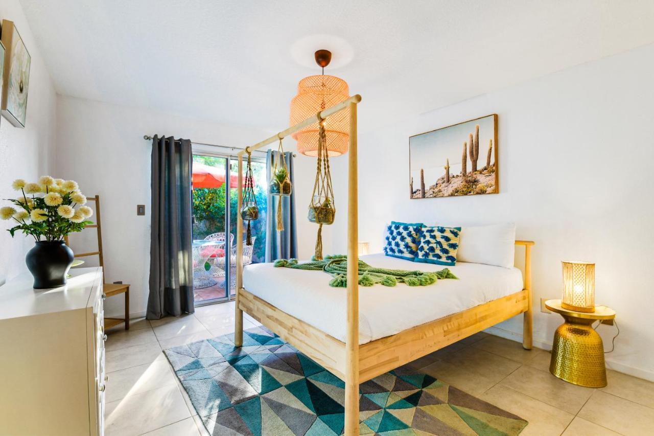 Desert Pool House: Sun, Swim, Sip & Stay Indio Exterior photo